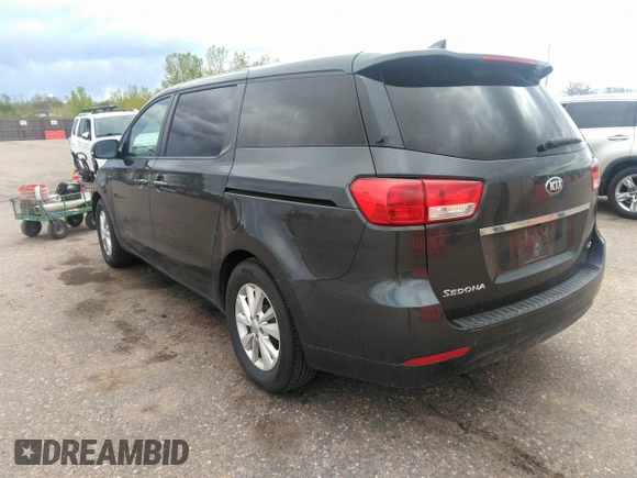 2017 Kia Sedona LX with VIN KNDMB5C18H6218659, listed as a IAAI auction lot 42135552 with 157,263 mi miles. Bid and sale history available at carsss.com. Image 3.