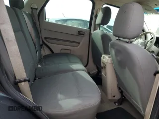 2008 Ford Escape XLS z VIN 1FMCU02Z58KB05139, wystawiony jako Copart lot #89308165 z przebiegiem Nie podano mil oraz Nie do naprawy • Non repairable. Historia ofert i sprzedaży dostępna na DreamBid. Obrazek 11.