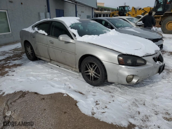 2007 Pontiac Grand Prix GT with VIN 2G2WR554671204832, listed as a Copart auction lot 41813685 with 0 mi miles and Salvage Title. Bid and sale history available at carsss.com. Image 4.