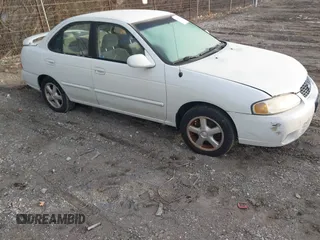 2000 Nissan Sentra z VIN 3N1BB51A2YL000462, wystawiony jako IAAI lot #41497134 z przebiegiem 240 406 mil mil oraz . Historia ofert i sprzedaży dostępna na DreamBid. Obrazek 1.