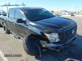 2018 Nissan Titan SV with VIN 1N6AA1EK8JN502029, listed as a IAAI auction lot 41308013 with Not Provided miles. Bid and sale history available at carsss.com. Image 1.