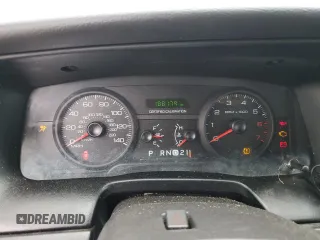 2009 Ford Police Interceptor с VIN 2FAHP71V39X111972, выставлен на аукционе Copart как лот 59130445 с пробегом 188 179 миль миль и Списание • Salvage title. История ставок и продаж доступна на DreamBid. Изображение 9.