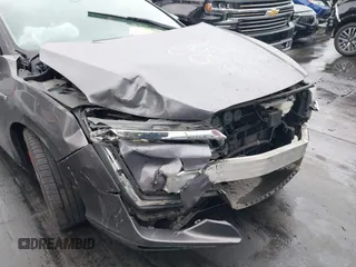2018 Honda Clarity Plug-In Hybrid with VIN JHMZC5F19JC021696, listed as a IAAI auction lot 41920191 with 1 mi miles. Bid and sale history available at carsss.com. Image 6.