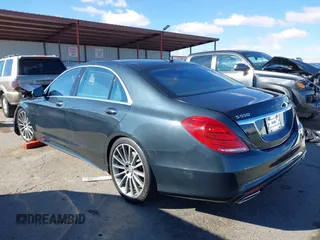 2014 Mercedes-Benz S-Class S 550 with VIN WDDUG8CB0EA040062, listed as a IAAI auction lot 41284147 with 141,060 mi miles. Bid and sale history available at carsss.com. Image 3.