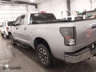 2007 Toyota Tundra SR5 with VIN 5TFBV54177X024209, listed as a IAAI auction lot 41875943 with 198,852 mi miles. Bid and sale history available at carsss.com. Image 15.