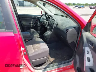 2006 Toyota Matrix STD with VIN 2T1KR32E06C560916, listed as a IAAI auction lot 42670577 with 215,702 mi miles and . Bid and sale history available at DreamBid. Image 5.