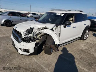 2018 MINI Countryman Cooper S with VIN WMZYT3C39J3D99916, listed as a Copart auction lot 70821314 with 47,966 mi miles and Salvage Title. Bid and sale history available at carsss.com. Image 1.