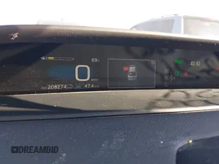 2017 Toyota Prius Two z VIN JTDKBRFU3H3034137, wystawiony jako IAAI lot #41851134 z przebiegiem 208 274 mil mil oraz . Historia ofert i sprzedaży dostępna na DreamBid. Obrazek 7.