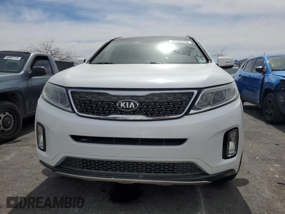 2014 Kia Sorento SX with VIN 5XYKW4A70EG428033, listed as a Copart auction lot 49733175 with 158,011 mi miles and Clean Title. Bid and sale history available at carsss.com. Image 5.