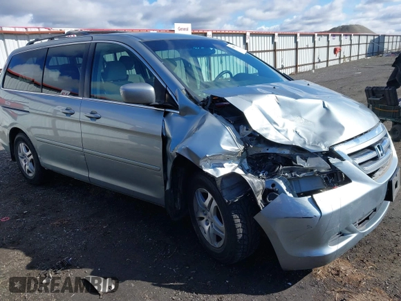 2007 Honda Odyssey EX with VIN 5FNRL384X7B119757, listed as a IAAI auction lot 41809763 with 163,526 mi miles and . Bid and sale history available at DreamBid. Image 1.