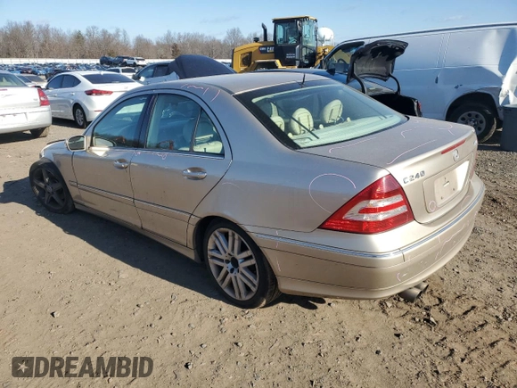2005 Mercedes-Benz C 240 with VIN WDBRF81J05F680044, listed as a Copart auction lot 88118585 with Not Provided miles and Salvage Title. Bid and sale history available at DreamBid. Image 2.