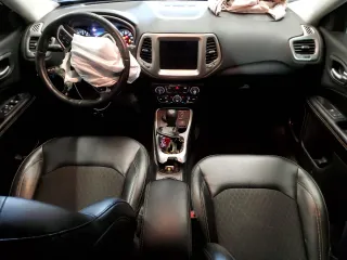 2018 Jeep Compass Latitude with VIN 3C4NJDBB9JT167924, listed as a Copart auction lot 47587475 with 90,146 mi miles and Salvage Title. Bid and sale history available at DreamBid. Image 8.