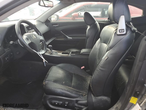 2013 Lexus IS 250C with VIN JTHFF2C26D2527390, listed as a Copart auction lot 73697084 with 0 miles and Non Repairable. Bid and sale history available at carsss.com. Image 7.