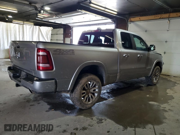 2020 Ram 1500 Laramie z VIN 1C6SRFDT5LN164297, wystawiony jako Copart lot #55420835 z przebiegiem 67 911 mil mil oraz Szkoda całkowita • Salvage title. Historia ofert i sprzedaży dostępna na DreamBid. Obrazek 3.