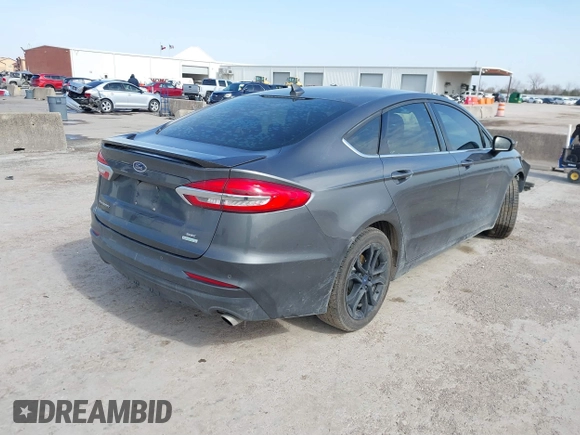 2020 Ford Fusion SE with VIN 3FA6P0HD7LR169021, listed as a IAAI auction lot 41575796 with 77,824 mi miles. Bid and sale history available at carsss.com. Image 4.