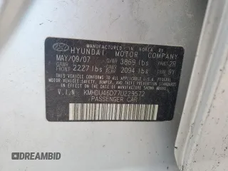 2007 Hyundai Elantra GLS z VIN KMHDU46D77U229572, wystawiony jako Copart lot #56008515 z przebiegiem 75 374 mil mil oraz Szkoda całkowita • Salvage title. Historia ofert i sprzedaży dostępna na DreamBid. Obrazek 12.