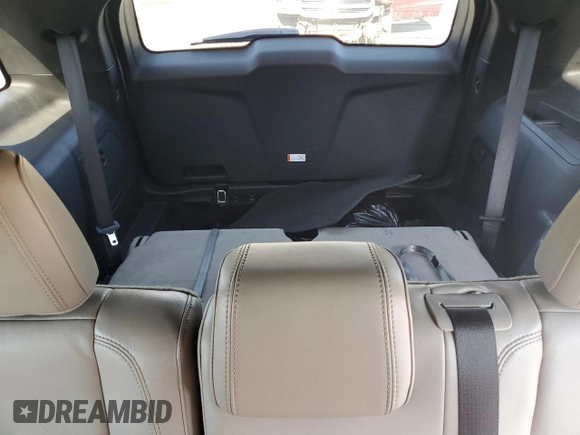 2012 Ford Explorer XLT z VIN 1FMHK7D84CGA50607, wystawiony jako Copart lot #54455775 z przebiegiem 157 653 mil mil oraz Szkoda całkowita • Salvage title. Historia ofert i sprzedaży dostępna na DreamBid. Obrazek 10.