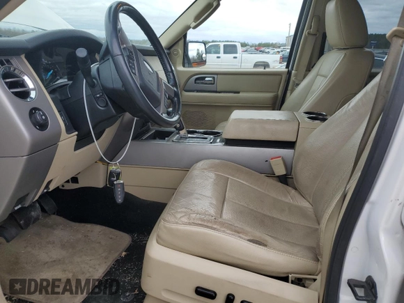 2017 Ford Expedition Max Limited с VIN 1FMJK1KT4HEA32262, выставлен на аукционе Copart как лот 47727975 с пробегом 155 144 миль миль и Списание • Salvage title. История ставок и продаж доступна на DreamBid. Изображение 7.