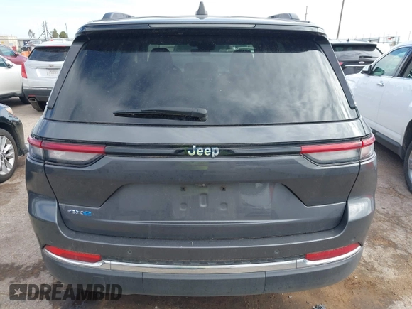 2024 Jeep Grand Cherokee with VIN 1C4RJYB62R8958365, listed as a IAAI auction lot 42553595 with 43,004 mi miles and . Bid and sale history available at DreamBid. Image 16.