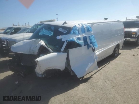 2024 GMC Savana Cargo Van with VIN 1GTZ7HFP5R1102780, listed as a Copart auction lot 42797835 with 0 mi miles and Salvage Title. Bid and sale history available at carsss.com. Image 1.