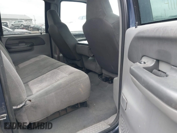 2003 Ford F-350 XL with VIN 1FTSW31P33EB81381, listed as a IAAI auction lot 41119095 with 300,858 mi miles and . Bid and sale history available at DreamBid. Image 8.