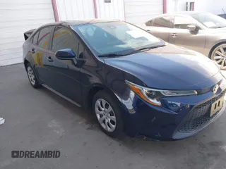 2022 Toyota Corolla LE with VIN 5YFEPMAE0NP320936, listed as a IAAI auction lot 42010316 with 21,686 mi miles. Bid and sale history available at carsss.com. Image 1.