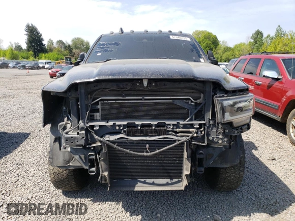 2020 Ram 3500 Laramie with VIN 3C63RRJL4LG196273, listed as a Copart auction lot 47940335 with 132,345 mi miles and Salvage Title. Bid and sale history available at carsss.com. Image 5.