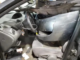 2006 Saturn ION z VIN 1G8AL55B56Z172221, wystawiony jako Copart lot #85042634 z przebiegiem Nie podano mil oraz Szkody całkowita. Historia ofert i sprzedaży dostępna na DreamBid. Obrazek 7.