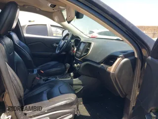2014 Jeep Cherokee Limited с VIN 1C4PJMDS4EW166783, выставлен на аукционе IAAI как лот 42635248 с пробегом 192 179 миль миль и . История ставок и продаж доступна на DreamBid. Изображение 5.