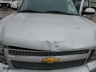 2013 Chevrolet Suburban LS with VIN 1GNSCHE02DR304642, listed as a Copart auction lot 43291035 with 0 mi miles and Salvage Title. Bid and sale history available at carsss.com. Image 13.