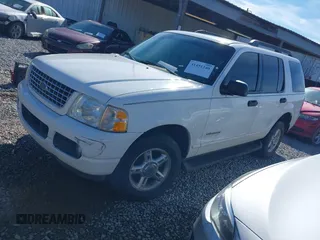 2005 Ford Explorer XLT с VIN 1FMZU63K55UA12037, выставлен на аукционе IAAI как лот 41451240 с пробегом 193 979 миль миль и . История ставок и продаж доступна на DreamBid. Изображение 2.