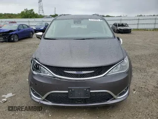 2018 Chrysler Pacifica Limited z VIN 2C4RC1GG6JR357777, wystawiony jako Copart lot #51124505 z przebiegiem 65 342 mil mil oraz Szkody całkowita. Historia ofert i sprzedaży dostępna na DreamBid. Obrazek 5.