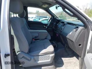 2013 Ford F-150 XL with VIN 1FTFX1EF8DFD61083, listed as a IAAI auction lot 42066005 with 203,918 mi miles. Bid and sale history available at carsss.com. Image 5.