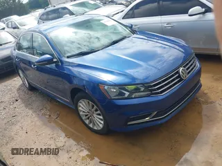 2016 Volkswagen Passat SE z VIN 1VWBT7A38GC009794, wystawiony jako IAAI lot #42246060 z przebiegiem 126 678 mil mil oraz . Historia ofert i sprzedaży dostępna na DreamBid. Obrazek 1.