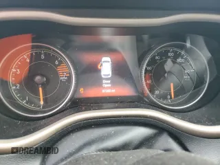 2017 Jeep Cherokee Limited z VIN 1C4PJMDB1HW515340, wystawiony jako Copart lot #43801195 z przebiegiem 87 265 mil mil oraz Szkoda całkowita • Salvage title. Historia ofert i sprzedaży dostępna na DreamBid. Obrazek 9.