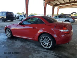 2008 Mercedes-Benz SLK 350 с VIN WDBWK56FX8F189180, выставлен на аукционе Copart как лот 84496114 с пробегом 82 377 миль миль и Списание • Salvage title. История ставок и продаж доступна на DreamBid. Изображение 2.