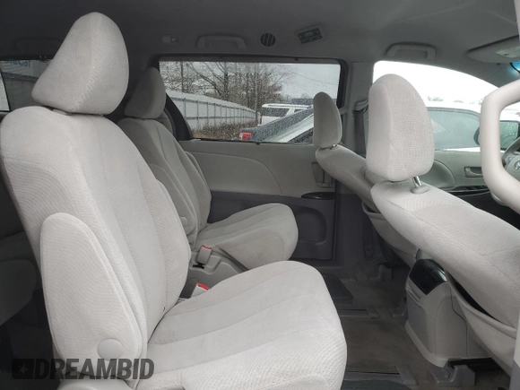 2013 Toyota Sienna LE with VIN 5TDJK3DC9DS060009, listed as a Copart auction lot 43040645 with 171,369 mi miles and Salvage Title. Bid and sale history available at carsss.com. Image 11.