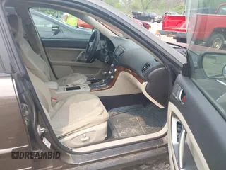 2009 Subaru Outback Limited z VIN 4S4BP66C097310139, wystawiony jako IAAI lot #42363657 z przebiegiem 255 466 mil mil oraz . Historia ofert i sprzedaży dostępna na DreamBid. Obrazek 5.