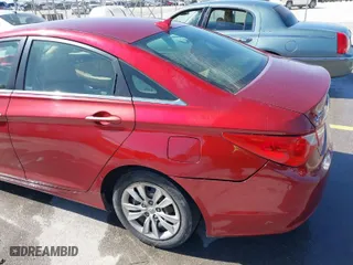 2012 Hyundai Sonata GLS PZEV with VIN 5NPEB4AC5CH457975, listed as a IAAI auction lot 41789642 with 199,446 mi miles. Bid and sale history available at carsss.com. Image 12.