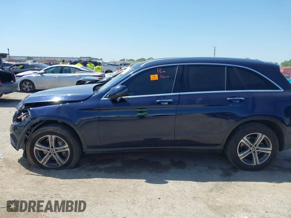 2019 Mercedes-Benz GLC 300 with VIN WDC0G4JB2KV183985, listed as a IAAI auction lot 42004134 with Not provided miles and . Bid and sale history available at DreamBid. Image 14.