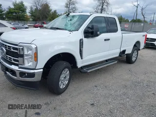 2024 Ford F-250 XL с VIN 1FT7X2BN5RED47418, выставлен на аукционе IAAI как лот 42049571 с пробегом 3 834 миль миль и . История ставок и продаж доступна на DreamBid. Изображение 22.