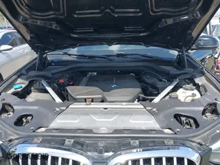 2019 BMW X3 sDrive30i with VIN 5UXTR7C50KLR49700, listed as a IAAI auction lot 41959424 with 74,637 mi miles. Bid and sale history available at carsss.com. Image 10.