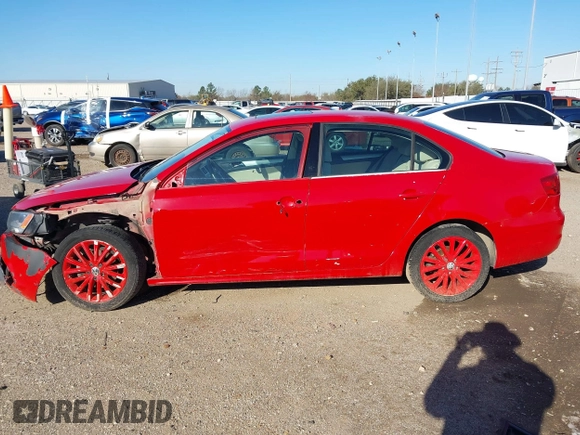 2011 Volkswagen Jetta SEL with VIN 3VWLX7AJ2BM377936, listed as a IAAI auction lot 41758563 with 171,633 mi miles and . Bid and sale history available at DreamBid. Image 15.