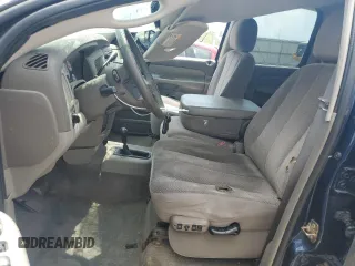 2003 Dodge 1500 ST z VIN 1D7HU18D43S243670, wystawiony jako Copart lot #56870715 z przebiegiem 148 297 mil mil oraz Nie do naprawy • Non repairable. Historia ofert i sprzedaży dostępna na DreamBid. Obrazek 7.