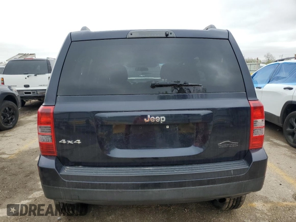 2011 Jeep Patriot Sport with VIN 1J4NF1GB4BD140947, listed as a Copart auction lot 52035655 with 183,024 mi miles and Salvage Title. Bid and sale history available at DreamBid. Image 6.