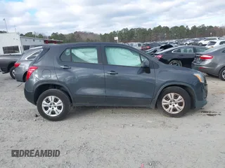 2016 Chevrolet Trax LS with VIN 3GNCJKSB6GL260251, listed as a IAAI auction lot 38243033 with 1 mi miles. Bid and sale history available at carsss.com. Image 12.