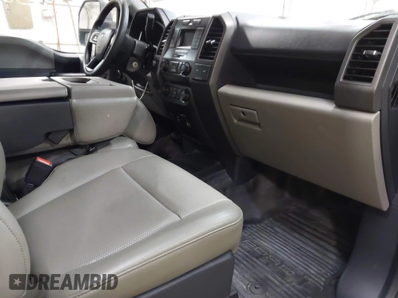 2022 Ford F-250 XL z VIN 1FT7W2B65NEC60608, wystawiony jako IAAI lot #42566725 z przebiegiem 169 011 mil mil oraz . Historia ofert i sprzedaży dostępna na DreamBid. Obrazek 5.