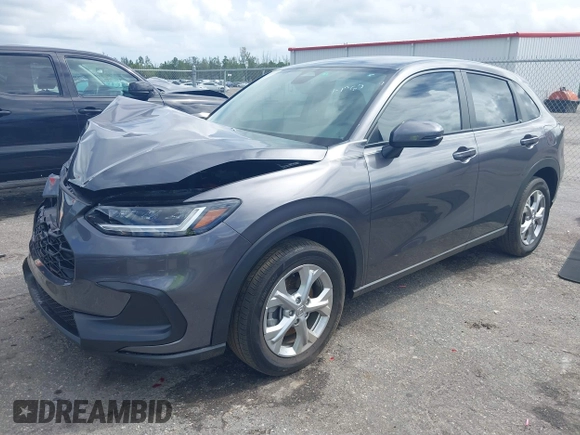 2024 Honda HR-V LX with VIN 3CZRZ1H33RM731267, listed as a IAAI auction lot 40677360 with 15,845 mi miles. Bid and sale history available at carsss.com. Image 18.