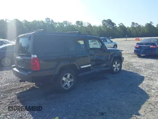 2010 Jeep Commander Sport with VIN 1J4RG4GK2AC127991, listed as a IAAI auction lot 42515030 with 191,023 mi miles and . Bid and sale history available at DreamBid. Image 4.