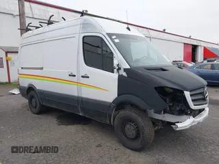 2016 Mercedes-Benz Sprinter Cargo with VIN WD3PE7DD6GP339069, listed as a IAAI auction lot 41837867 with 53,121 mi miles. Bid and sale history available at carsss.com. Image 1.